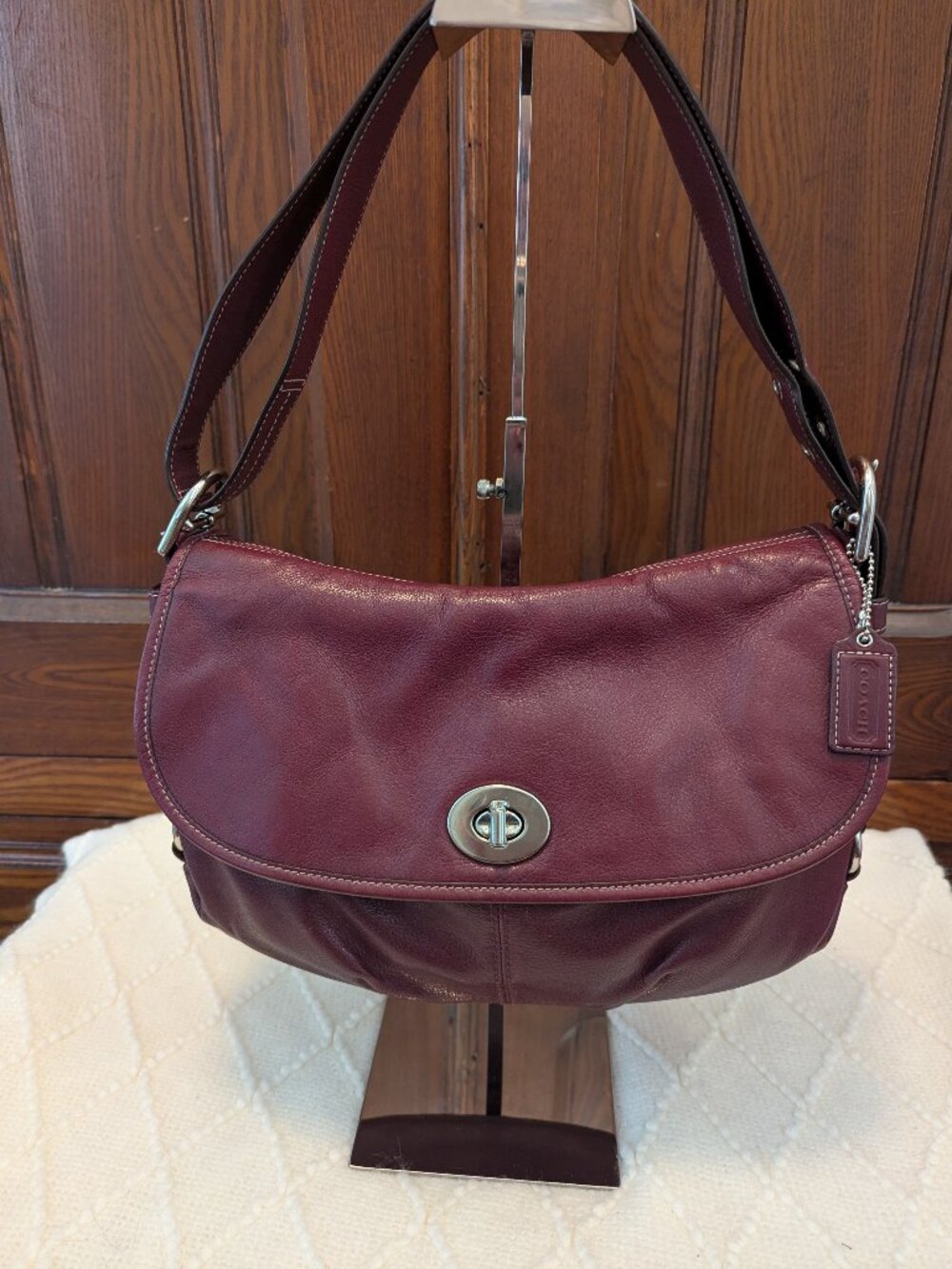 Coach Burgundy Leather Flap Crossbody Bag/shoulder bag Turnlock Z23987